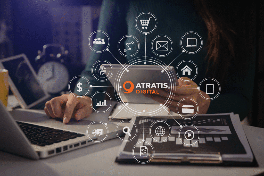 Agência de Marketing Digital em ação com várias ferramentas tecnológicas